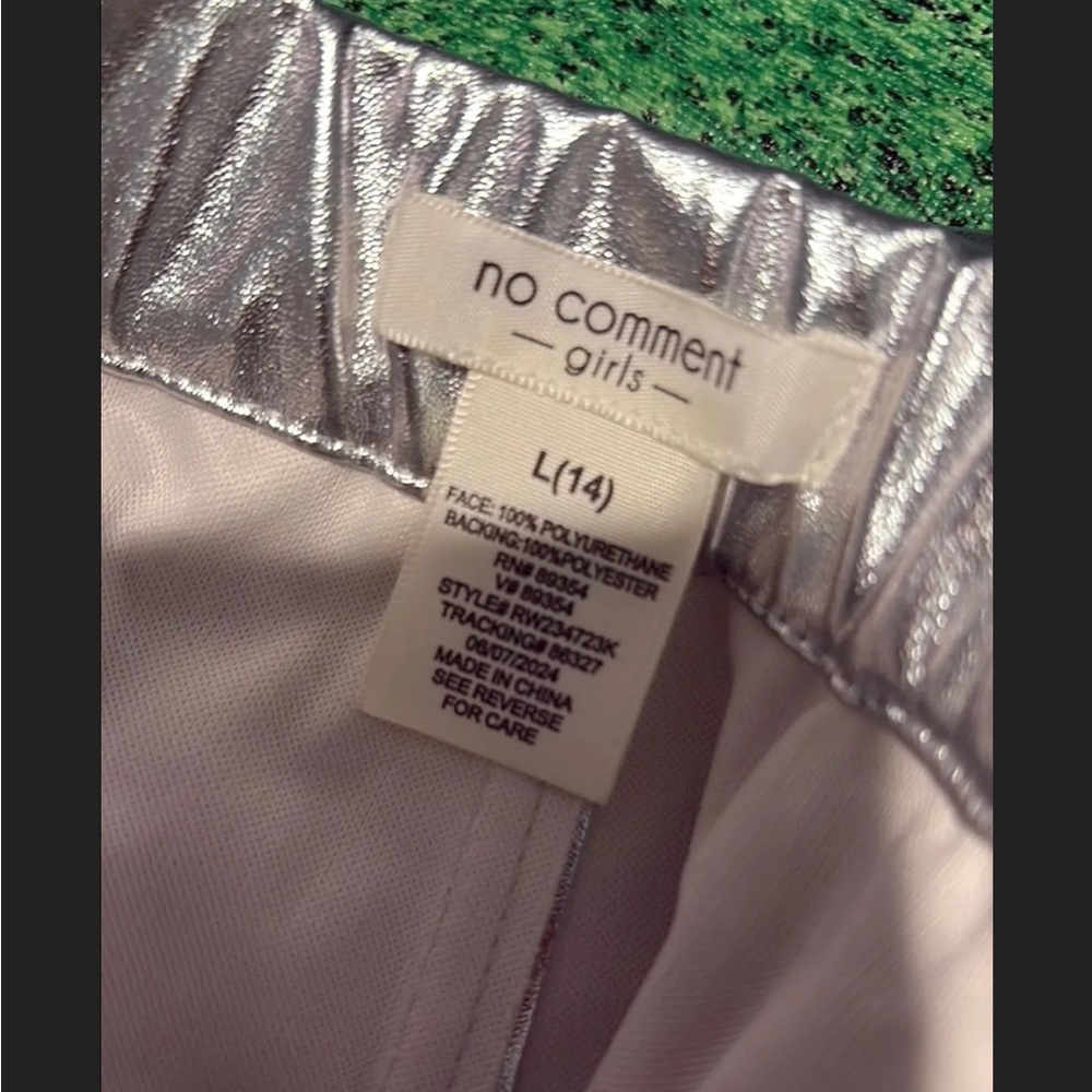 NWT girls metallic skirt sz 14 large 1498 - Picture 3 of 3